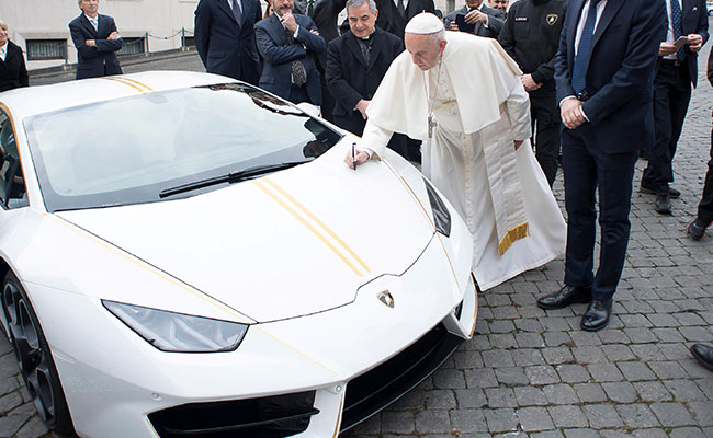 Pope Francis Just Got A Brand New Lamborghini And He's Giving It Away