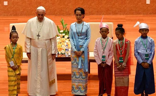 pope myanmar afp