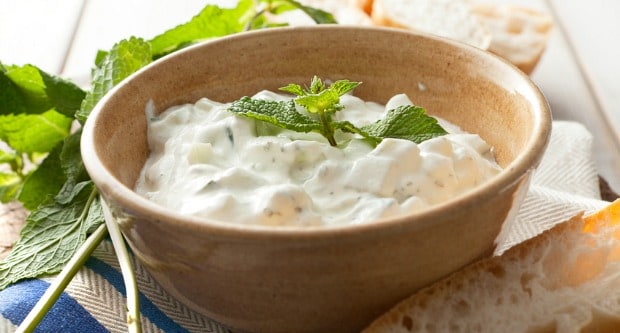 Pyaaz Raita Benefits: गर्मियों में प्‍याज का रायता खाने के अद्भुत फायदे