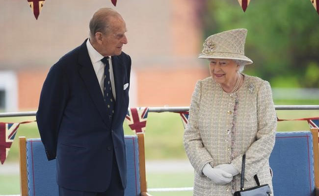 Queen Elizabeth II Plans Summer Holiday At Scotland Palace Amid Pandemic: UK Media