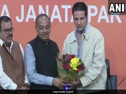 'आशिकी' अभिनेता राहुल रॉय बने BJP का हिस्सा, Twitter ने बताया राहुल गांधी का कॉम्पिटीटर 'आशिकी' अभिनेता राहुल रॉय बने BJP का हिस्सा, Twitter ने बताया राहुल गांधी का कॉम्पिटीटर