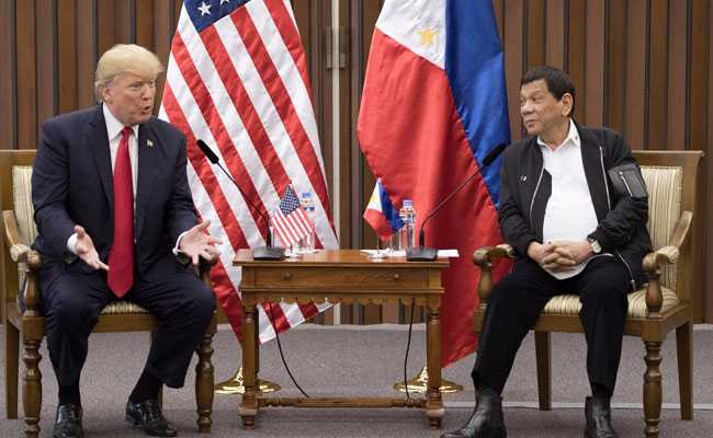 Philippines' Rodrigo Duterte All Smiles As He Meets Donald Trump