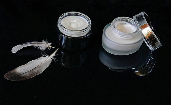 Sensitive Skin? Here's How To Care For It Well