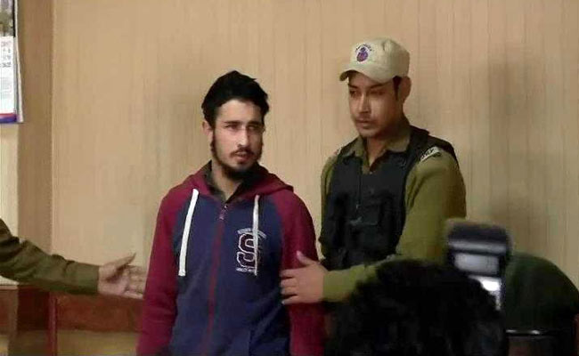 Security Forces Announce Move To Give Terrorists In Kashmir 'A Chance'