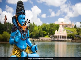Mahashivratri 2018: Here's The Puja Timings and Puja Vidhi For The Festival Mahashivratri 2018: Here's The Puja Timings and Puja Vidhi For The Festival