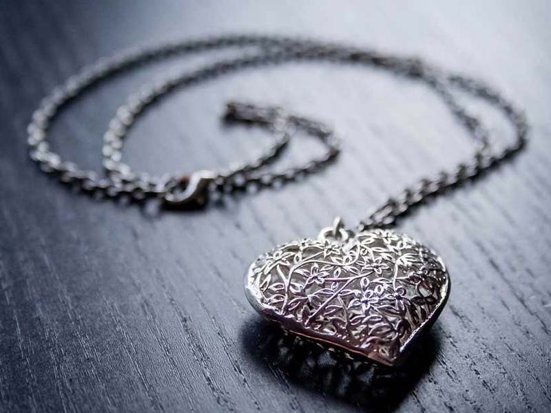 6 Reasons To Choose Silver Jewellery Over Gold