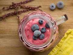 7 Healthy Smoothies For Breakfast On-The-Go