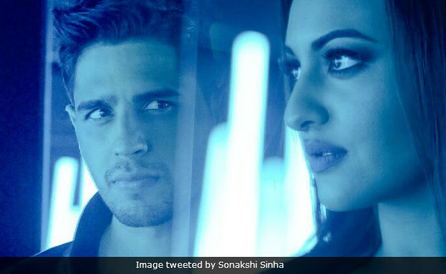 <i>Ittefaq</i> Box Office Collection Day 4: Sonakshi Sinha And Sidharth Malhotra's Film All Set To Touch The 20 Crore Mark