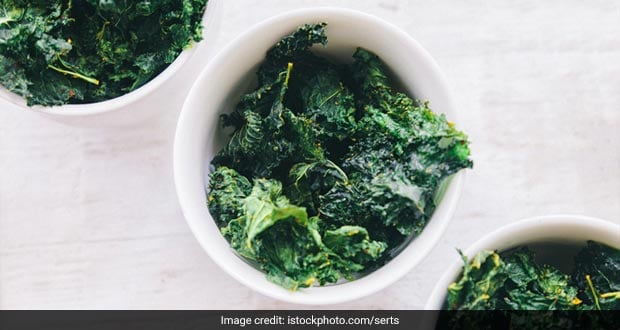 Chef Saransh Goila's Crispy Kale And Spinach Chips Is Perfect For Evening Snacks