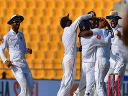 INDvsSL: विराट कोहली सहित हर भारतीय खिलाड़ी के खिलाफ रणनीति बना रही श्रीलंका टीम INDvsSL: विराट कोहली सहित हर भारतीय खिलाड़ी के खिलाफ रणनीति बना रही श्रीलंका टीम