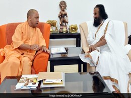 Sri Sri Ravi Shankar, Yogi Adityanath Meet; Leave Ayodhya To Court, Says BJP: 10 Facts Sri Sri Ravi Shankar, Yogi Adityanath Meet; Leave Ayodhya To Court, Says BJP: 10 Facts