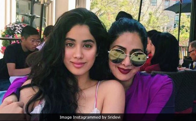 Sridevi's Daughter Jhanvi 'Knows What She's Getting Into' Because Of Mom