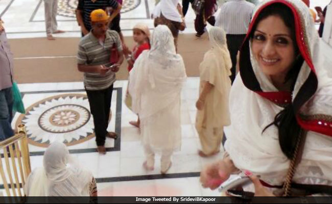 On Guru Nanak Jayanti, Sridevi Shares Pic From Golden Temple