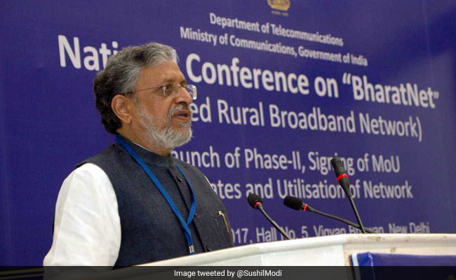 आर्थिक मंदी पर सुशील मोदी का बेतुका बयान, कहा - हर साल सावन भादो के महीने में मंदी होती है