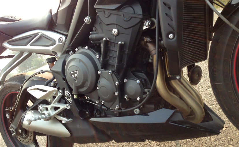 triumph street triple rs review