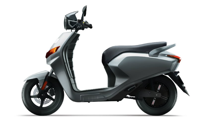 battery scooty gadi