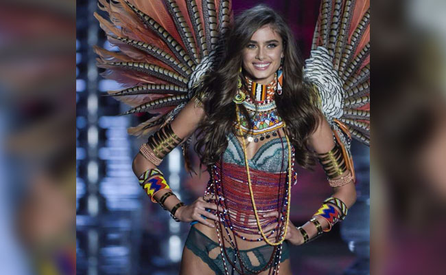 Victoria's Secret In China: See Ultra-Glam Pics