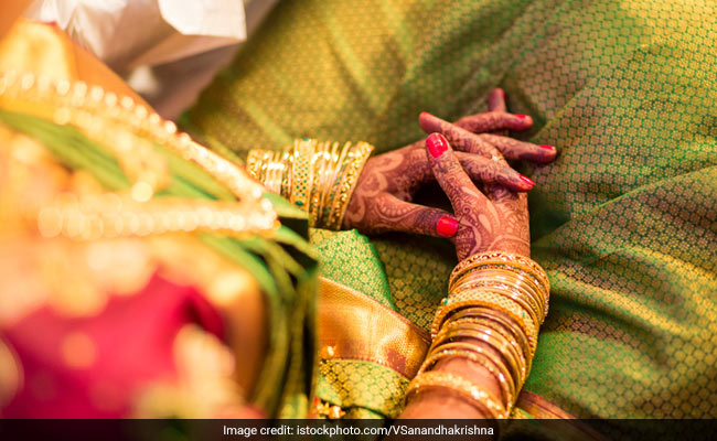 Bride In Tamil Nadu Crosses Flooded River To Reach Her Own Wedding