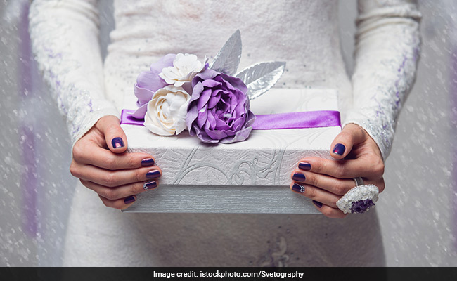 7 Shaadi Gifts For Newlyweds That Won't Go To Waste