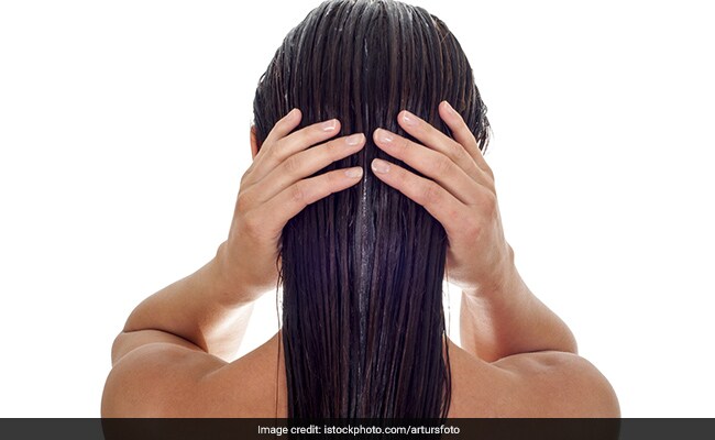 Frizzy Hair During Monsoons? Top Tips For Hair Care During Monsoons