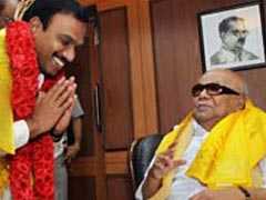 "I Place 2G Verdict At Your Feet", Says A Raja To DMK Chief