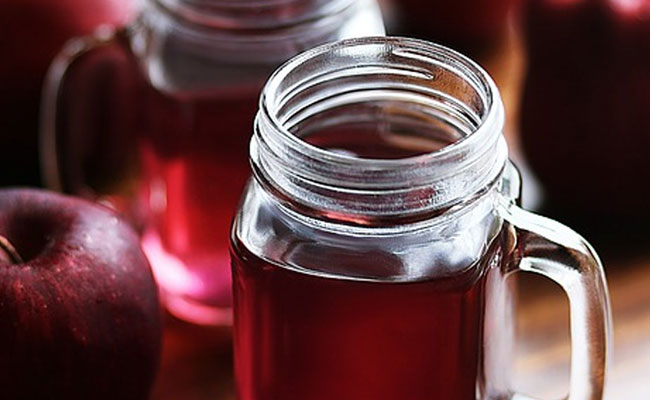 Is Apple Cider Vinegar Really Worth The Hype? These 9 Benefits Say It Is