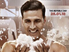 <i>Padman</i> New Poster: Akshay Kumar's Big Grin Will Make You Fall In Love With Him