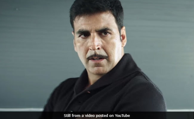 PadMan Vs Aiyaary: All's Not Well Between Akshay Kumar And Neeraj Pandey?