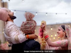 Inside Anushka Sharma And Virat Kohli's Wedding: Who Won The <i>Jaimala</i> Round?
