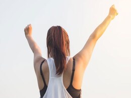 7 Home Remedies To Help You Deal With Dark Underarms 7 Home Remedies To Help You Deal With Dark Underarms