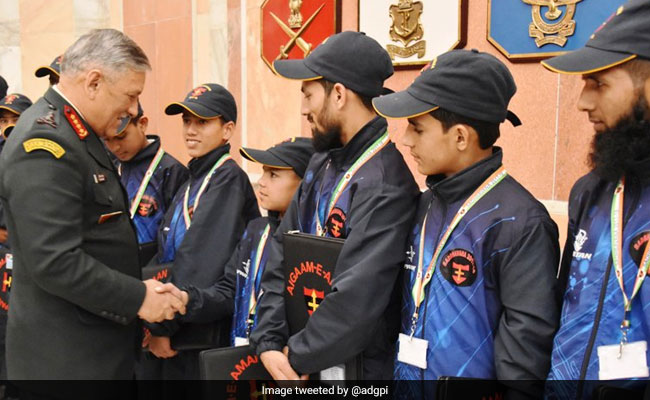 Message Of Peace Beautifully Portrayed In Quran: Army Chief To Kashmir Students