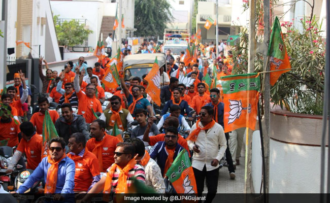In Gujarat, BJP Faces A New Threat: Patel WhatsApp Groups