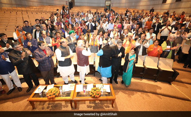 PM Modi Asks Partymen To Strengthen Roots, Promote Young Leaders