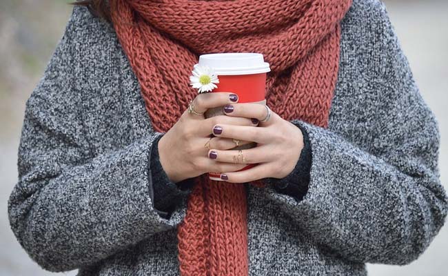 3 Quick And Easy Ways To Wear Your Blanket Scarf This Winter
