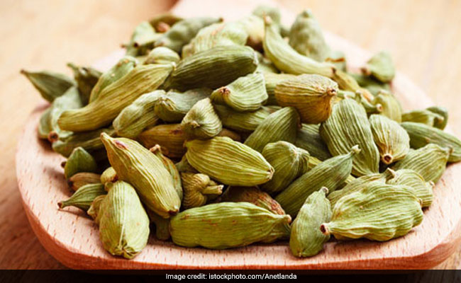cardamom helps in dealing with cold