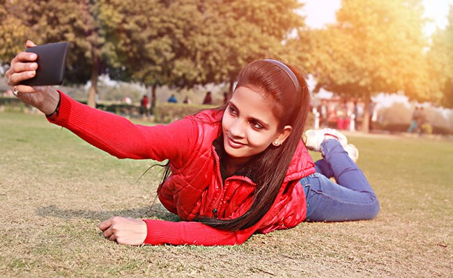 Love Clicking Too Many Selfies? Beware! It Can Be A Real Disorder