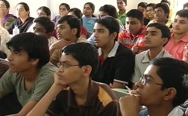 Centre Issues Guidelines To Crack Down On Misleading Ads By Coaching Centres