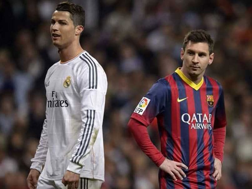 PHOTOS: Cristiano Ronaldo and Lionel Messi Battled in El Clasico, This  Weekend's Biggest Sporting Event