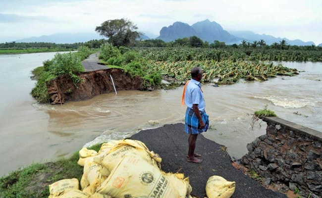 Cyclone Ockhi Pours Cold Water On Poll Campaign In Gujarat