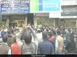 Delhi Civic Body Seals 51 Commercial Buildings In Defence Colony For Violating Norm Delhi Civic Body Seals 51 Commercial Buildings In Defence Colony For Violating Norm