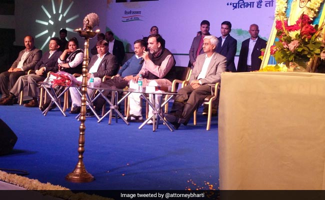 Delhi Government Launches Free Entrance Coaching For SC/ST Students