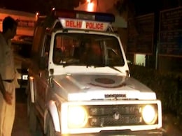 Delhi Police Official Caught Taking Rs 1.2 Lakh Bribe, Arrested By CBI Delhi Police Official Caught Taking Rs 1.2 Lakh Bribe, Arrested By CBI
