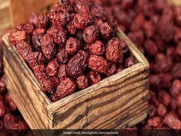 Benefits Of Dry Dates: छुहारा खाने से दूर होती हैं शरीर की कई परेशानियां, आज से ही डाइट में करें शामिल Benefits Of Dry Dates: छुहारा खाने से दूर होती हैं शरीर की कई परेशानियां, आज से ही डाइट में करें शामिल