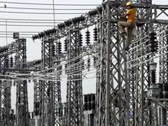 दिल्ली में बिजली हुई सस्ती, लेकिन फिक्स चार्जेस बढ़ाए गए