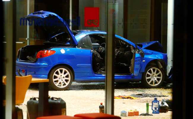 Driver, 58, Rams German Party Headquarters In Apparent Suicide Bid