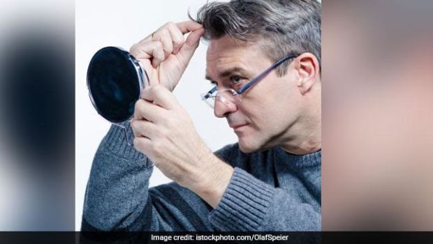 5 Foods That Cause Premature Hair Greying