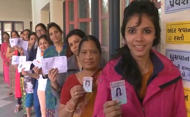 गुजरात के चुनावी दंगल का आखिरी दौर, 93 सीटों पर आज डाले जाएंगे वोट