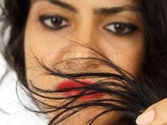 Women Beware! Your Excessive Hair Fall May Be Linked To Development of Fibroids in Your Uterus