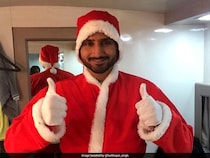 Merry Christmas: Cricketers Bring Christmas Cheer To Fans