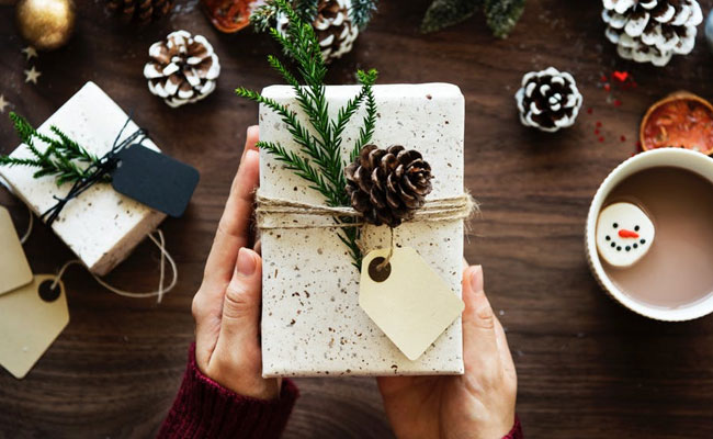 5 Great Gift Ideas For Friends Desperately Trying To Live Healthier In 2018